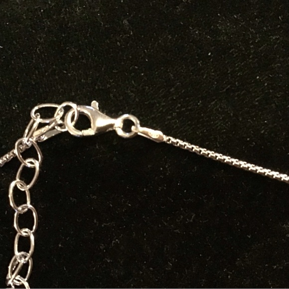 Beautiful sterling silver necklace with diamonds.  NEW - Picture 7 of 11